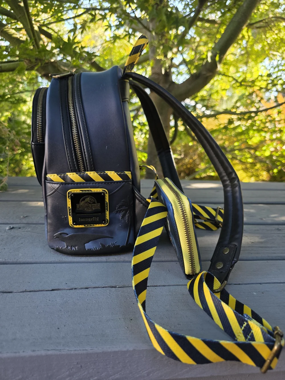 Loungefly Jurassic Park Glow In The Dark Backpack And Zip Wallet